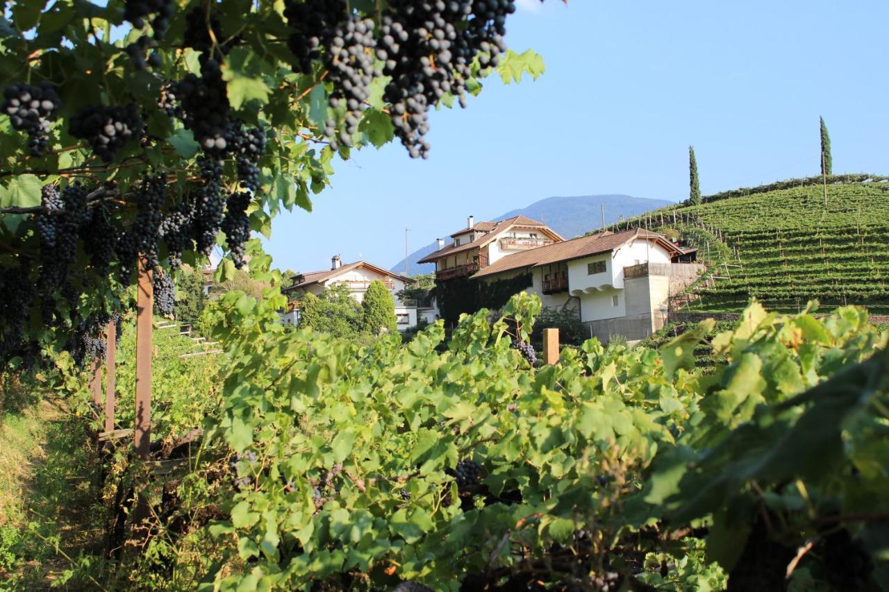 Apartamento Weingut Eberlehof Bozen Exterior foto